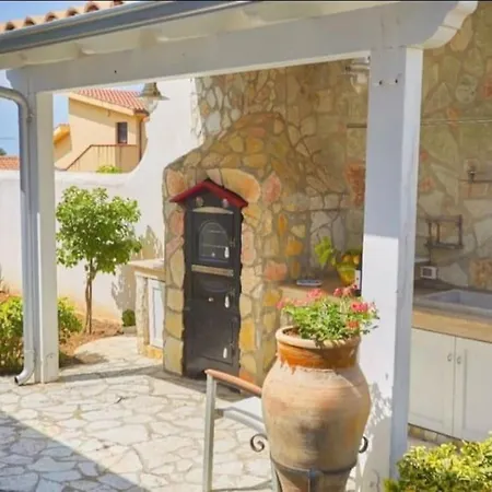 Costantino Вилла Траппето