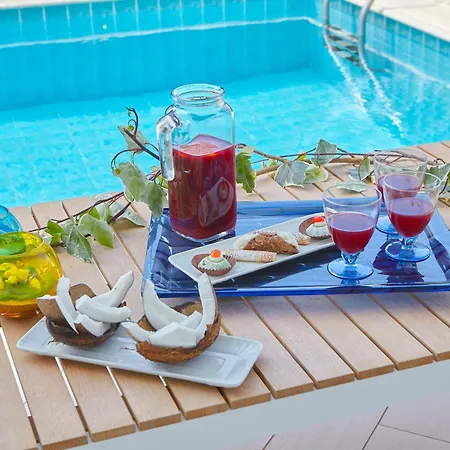 Costantino Вилла *